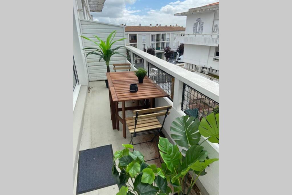 Royan 2P - Centre - 300M Plage Apartment ภายนอก รูปภาพ